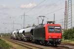 Niag Mietlok 145 084 war am 27.8.12 ausnahmsweise mit dem  Sodaexpress  nach Düsseldorf-Reisholz unterwegs.Aufgenommen in Ratingen-Lintorf.