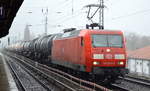 DB Cargo Deutschland AG mit  145 073-3  [NVR-Number: 91 80 6145 073-3 D-DB] und gemischtem Kesselwagenzug am 07.01.19 Berlin-Karow.