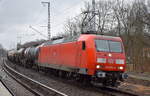 DB Cargo AG [D] mit ihrer  145 079-0  [NVR-Nummer: 91 80 6145 079-0 D-DB] und gemischtem Kesselwagenzug am 11.01.23 Berlin Buch.
