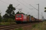 145 029-5 mit einem Containerzug in Wiesental am 04.08.2010