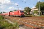 Am Freitag den 15.7.2011 kommt die 145 036-0 mit einer RE4 Fuhre aus dem Rheydter Hbf in Richtung Aachen gefahren.