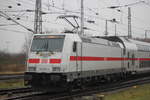 146 576-4 mit IC 2239(Rostock-Leipzig)bei der Bereitstellung im Rostocker Hbf.03.01.2020 