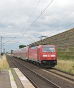 RE 6 nach Flughafen Köln/Bonn geschoben von der 146 274 bei Allerheiligen.