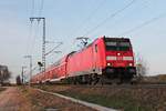 Mit ihrer RB (Offenburg - Neuenburg (Baden)) erreicht am Nachmittag des 29.03.2017 die Freiburger 146 203 in Kürze ihren vorletzten Zwischenhalt in Müllheim (Baden).