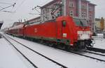 146 231-6 steht am 5.1.2019 mit dem RE4720 von Konstanz nach Karlsruhe Hauptbahnhof in Singen(Hohentwiel).