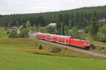 Ausfahrt von 146 228-2  St. Georgen  am 12.08.2017 mit ihrer RB (Freiburg (Brsg) Hbf - Seebrugg) aus dem Hp. Altglashütten-Falkau in Richtung Aha.