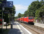 Ein Nachschuss von 146 275 DB schiebt den RE1 von Hamm-Westfalen(Hbf) nach Aachen-Hbf und kommt aus Richtung Köln-Hbf,Köln-Ehrenfeld,Kerpen,Horrem,Buir,Merzenich,Düren,Langerwehe,Eschweiler-Hbf,Stolberg-Hbf(Rheinland) und fährt durch Aachen-Eilendorf in Richtung Aachen-Rothe-Erde,Aachen-Hbf. Aufgenommen vom Bahnsteig 2 in Aachen-Eilendorf. 
Bei Sommerwetter am Mittag vom 14.6.2019.