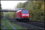 DB 146121-9 war am 22.10.2020 um 10.09 Uhr solo auf der Rollbahn unterwegs. Hier hat die Lok gerade den Lengericher Tunnel in Richtung Osnabrück hinter sich gelassen.