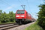 Nachschuss auf 146 218-3, als diese am späten Mittag des 27.05.2020 ihre RB (Neuenburg (Baden) - Freiburg (Brsg) Hbf) bei Hügelheim über die KBS 702 durchs Rheintal in Richtung Buggingen schob.