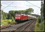 An der Landesgrenze Nordrhein Westfalen zu Niedersachsen ist hier der RE 2 aus Düsseldorf mit Zuglok 146110 am 20.7.2021 um 17.17 Uhr nach Osnabrück unterwegs.