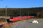 146 235-7 mit dem Lr 70680 (Villingen(Schwarzw)-Freiburg(Brsg)Hbf) bei Unadingen 9.11.21