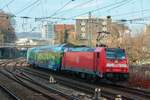 DB Gebrauchtzug Touristik-Dostos & schiebend mit DB 146 233-3 mit Fußballsonderzug (Bremen-Leverkusen) in Wuppertal, Januar 2026.