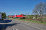 Am 22.04.2026 zog 146 129 RE 15215 von Limburg nach Frankfurt. Gerade wird Niederselters im Taunus durchfahren.