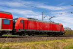RE9 von Bremen nach Osnabrück nödrlich von Twistringen, geschoben von 146 267-0; 26.4.26