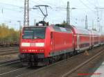 146 015 schiebt einen RE6 nach Minden (Westf.) in Richtung Bochum Hbf am Hp Bochum-Ehrenfeld vorbei (31.10.2007)