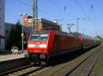 Die Dortmunder 146 002-1 mit Dostos ,Einfahrt Recklinghausen Hbf.,auerplan als RB42 Mnster Hbf. nach Essen Hbf., normalerweise ist die RB42er Leistung mit der BR 425 in Doppeltraktion unterwegs.(11.09.2008) 