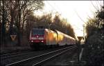 146 003 (9180 6146 003-9 D-DB) ist mit dem RE2 (RE  Rhein-HAARD-Express  auf dem Weg nach Mnster(Westf).