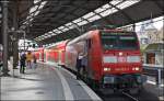 146 023 mit dem RE10129 nach Hamm in Aachen Hbf 30.7.2009