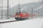 146 205 mit RE 19209 in Plochingen am 13.2.10