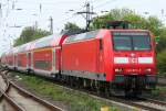 Die 146 001-3 zieht den RE2 von Mnchengladbach nach Mnster in Krefeld HBF am 15.05.2010
