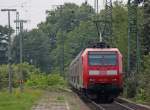 146 013 mit der RE5 nach Koblenz bei der Durchfahrt in Kln-West, 12.8.10