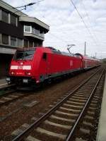 BR 146 209-2 in Mosbach Neckarelz am 23.09.11 mit RE nach Ulm Hbf 