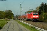 146 229-0 mit dem IRE 5325 (Karlsruhe-Kreuzlingen) bei Rastatt-Niederbhl kurz vor dem Abzweig Rastatt-Sd. Aufgenommen am 21.10.2011.