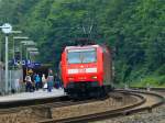 RE1 gezogen von 146 021 von Aachen nach Hamm (Westf) am 17.07.2012 auf der KBS 480 beim Halt in Eschweiler.