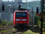 146 031 schiebt am 01.09.2012 RE1 ber die KBS 480 bei Rothe-Erde nach Aachen Hbf.