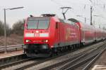 Einfahrt von 146 112-8 am 16.03.2013 in Orschweier.