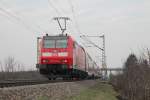 146 114-4 schiebt am 27.03.2013 einen RegionalExpress von Basel Bad Bf nach Offenburg. Hier ist der RE kurz hinter ihrem letzten Halt in Mllheim (Baden).