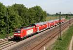 146 110 mit RE 26515 (Offenburg–Basel Bad Bf) am 09.05.2011 in Orschweier