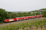 146 115 mit RE 26515 (Offenburg–Basel Bad Bf) am 10.05.2011 zwischen Bad Bellingen und Rheinweiler