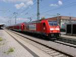 DB - Lok 146 223-3 mit RE im Bahnhof Singen am 02.08.2015