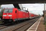 Ausfahrt am 09.10.2014 von der Freiburger 146 238-1 mit einem RE (Offenburg - Basel SBB) aus Orschweier gen Ringsheim.