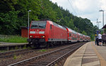 146 011 wartet am 12.06.16 in Stadt Wehlen auf die Abfahrt nach Bad Schandau.