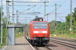 2015 fuhr sie noch in NRW, heute fährt sie in Sachsen-Anhalt. 146 022 zog am 18.7.16 die RB40 nach Burg bei Magdeburg. Hier fährt sie gerade in Wefensleben ein.

Wefensleben 18.07.2016