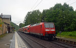 146 011 verlässt mit einer S1 nach Meißen am 17.06.16 den Haltepunkt Krippen.