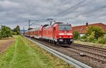 146 241-5 als RE von Würzburg kommend ist am 13.10.16 in Richtung Frankfurt/M. unterwegs gesehen bei Himmelstadt. 