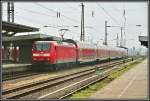 146 016 ist soeben mit dem RE1  NRW-Express  aus Aachen in Hamm (Westf) eingetroffen. Nach der Wendepause geht es zurck Richtung Aachen.