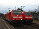 146 235-7 mit dem RE 4713 und 146 232-4 mit dem RE 4716 im Bahnhof St.Georgen 15.1.08