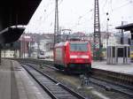 Die 146 201-9 kommd von der Abstellanlage gefahren um an den IRE(Lindau-Stuttgart) anzu kuppeln der bis Ulm mit einer 218 bespannt war. 28.03.09