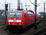 146 219-1 mit RE Stuttgart-Donauwrth am 29.03.2009 in Stuttgart.