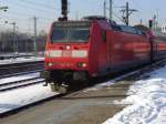 Die 146 119-3 wird in Mannheim bereitgestellt fr die Leistung: Mannheim-Frankfurt Main HBF