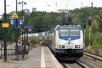 UELZEN (Landkreis Uelzen), 05.09.2021, ME 146-06 der Bahngesellschaft Metronom als RE 2 (Niedersachsen) nach Göttingen bei der Einfahrt in den Bahnhof Uelzen
