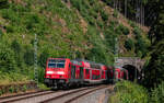 146 236  Triberg/ Schwarzwaldbahn Erlebnispfad  mit dem RE 4719 (Karlsruhe Hbf - Konstanz) bei Triberg 5.7.25  