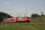 Hier zu sehen die 146 231-6  Triberger Wasserflle  mit einem RE in der Nhe von Triberg. Aufnahmedatum war der 25.04.2011