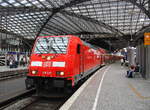 146 276 DB mit dem RE1(Nordrhein-Westfalen-Express) aus Aachen-Hbf-Hamm-Westfalen bei der Halt in Köln-Hbf.