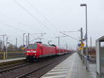 DB 146 014 mit dem RE 16523  Saxonia  von Leipzig Hbf nach Dresden Hbf, am 01.02.2020 in Leipzig-Engelsdorf.