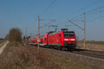 Mit der RB40 von Braunschweig nach Burg über Magdeburg hat 146 022 soeben den Bahnhof Niederndodeleben verlassen.